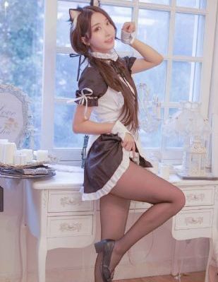 嗯啊～cao进去了～自己动视频
